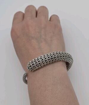 John Hardy Classic Chain Hinged Cuff Sterling Silver 925 Medium Bracelet